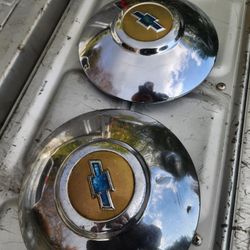 49 Thru 50 Chevy Styleline Hubcaps 