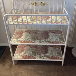 CHANGING TABLE/STORAGE