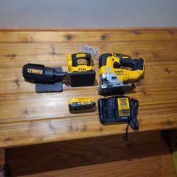 Dewalt 20V 'Max XR' Jigsaw, 1/4 Sheet Sander, Battery, Charger