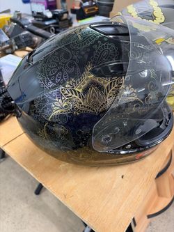 Small MC helmet
