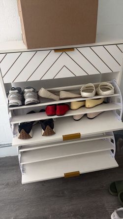 Shoes storage cabinet 24 shoes