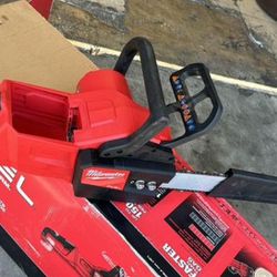 Milwaukee M 18 cordless chainsaw tool only
