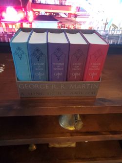 Complete GAME OF THRONES set