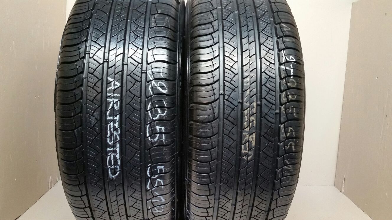 2 Tires 235 55 19 Michelin Latitude Tour hp green x almost new