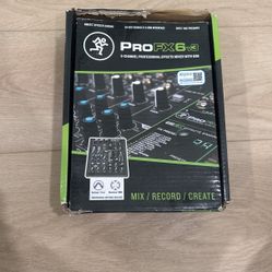 Mackie Pro FX 6 channel Mixer 