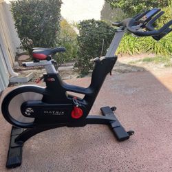 Matrix Indoor Cycling . Retails $3000.00 Low Hours 