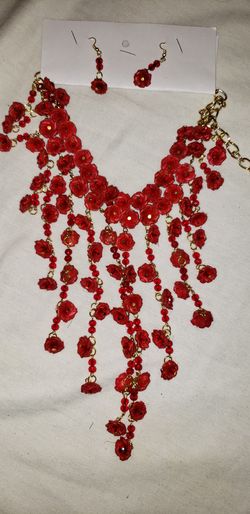Necklace set