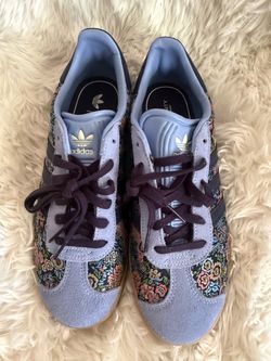 Adidas Gazelle J x Liberty London Floral Embroidery  Size 5.5 Youth / 7.5W