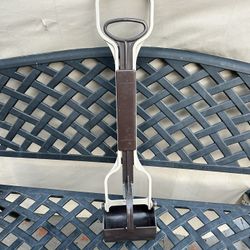 Poop Scooper