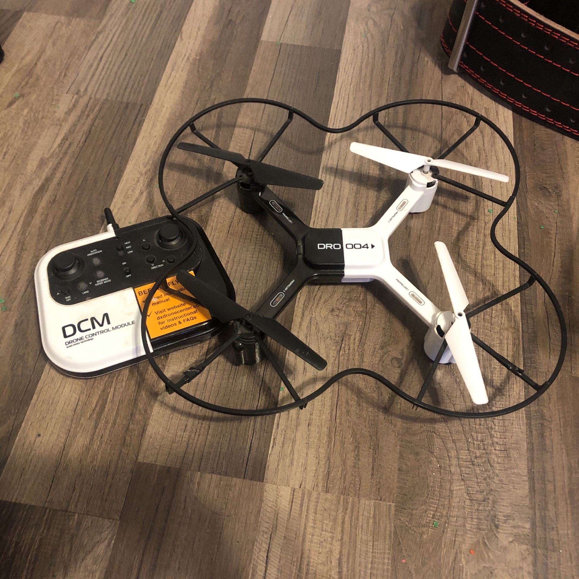 DMC Dro 004 Remote Control Drone
