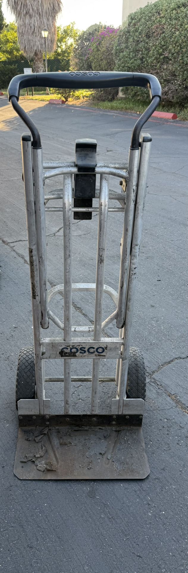 Solid Dolly That Converts