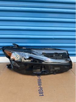 2025,2026 Toyota Camry Headlight LED/Foco Delantero LED Rh Passenger Oem,Original  Ask