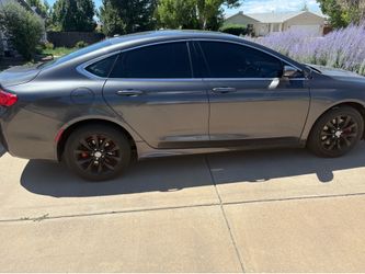 2015 Chrysler 200