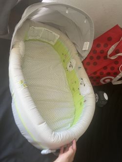 On The Go Baby Lounge