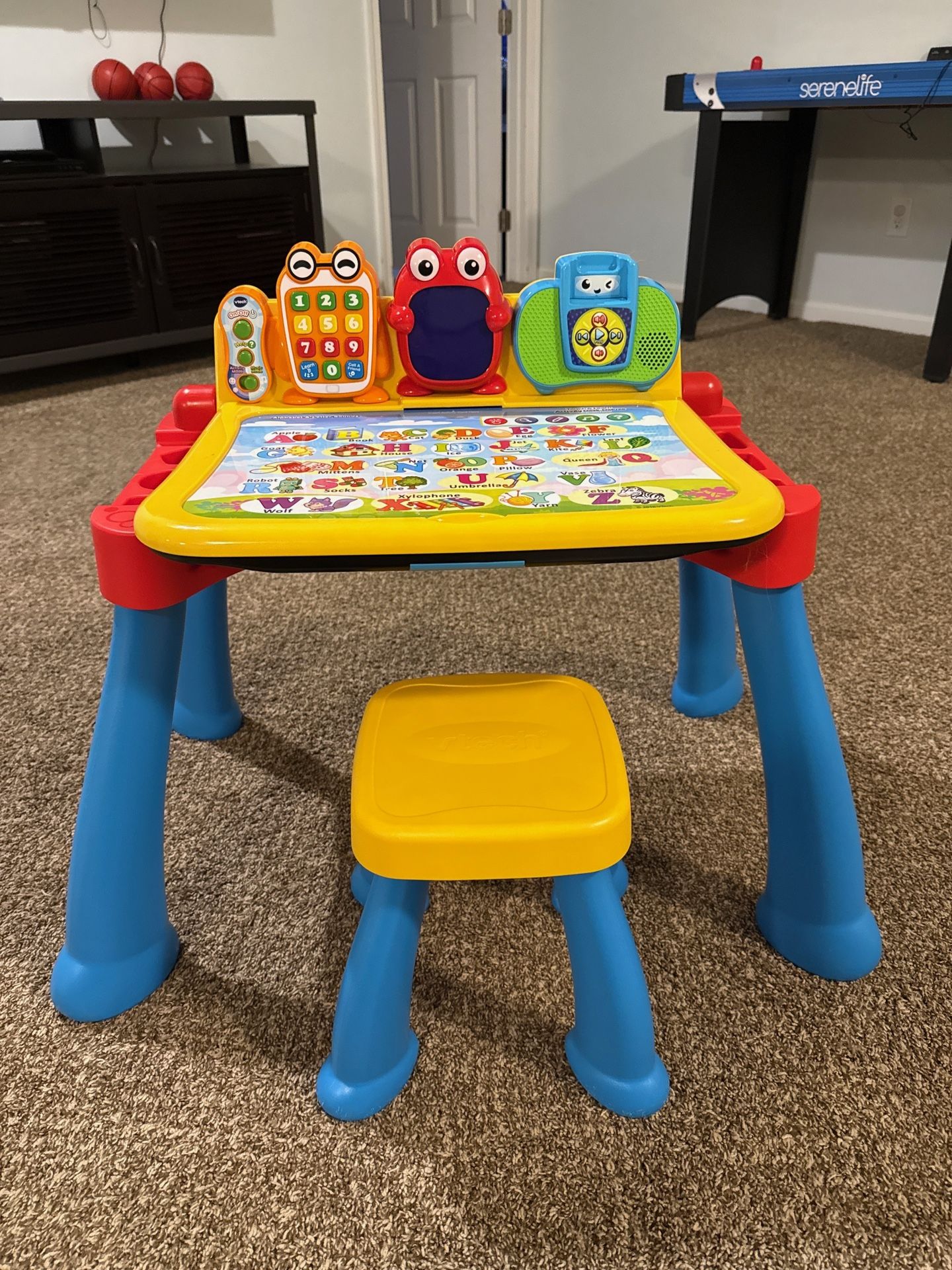 Vtech Touch & Learn Activity Desk Deluxe