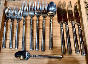 Pier1 incomplete silverware set