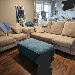 Grey Couches And Sectional 