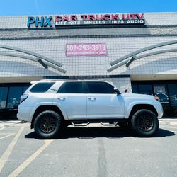 Rines Llantas Suspensiones Accesorios Luces Estribos Instalaciones Para Toyota 4runner Y Lexus Suv ( We Finance 