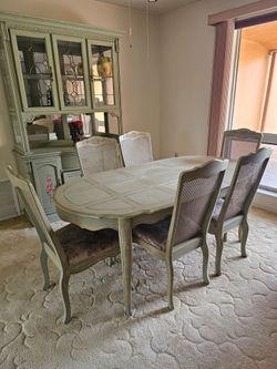 Dinning Room Set