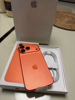 iPhone 17 Pro Max - Cosmic Orange