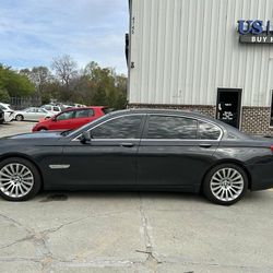 2012 BMW 750i