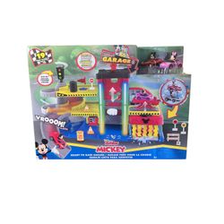 Mickey’s Ready To Race Garage