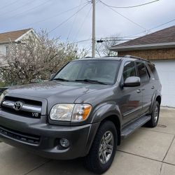 Toyota Sequoia