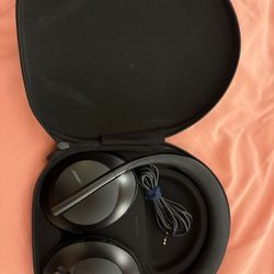 Bose Noise Cancelling Headphones