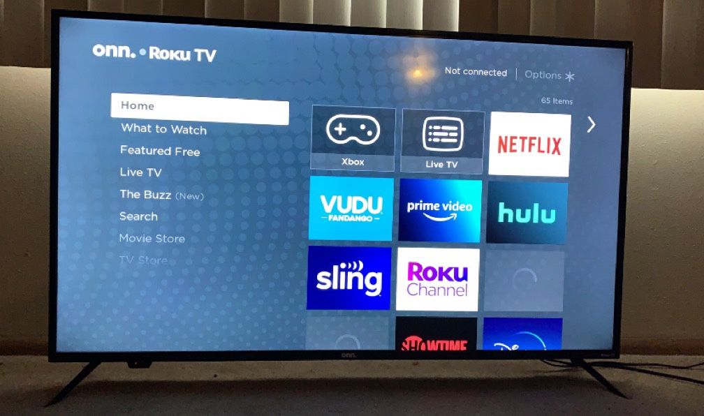 onn. 50” Class 4K UHD (2160P) LED Roku Smart TV HDR (100012585)
