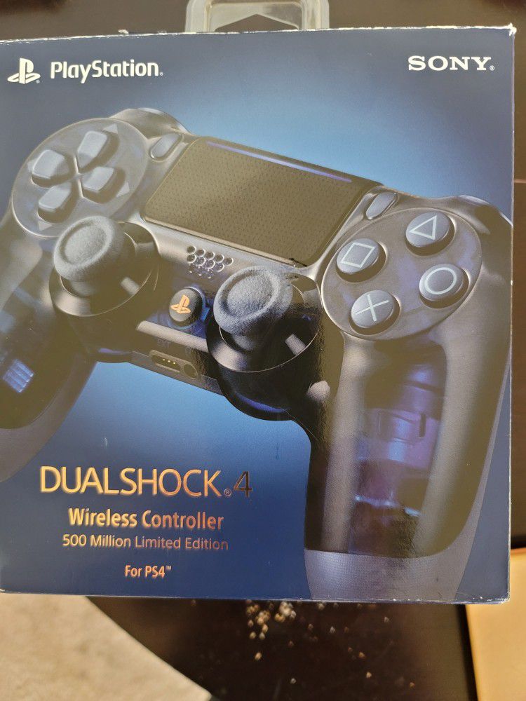 Dual Shock 4 Wireless  Controller 500 Million  Limited  Addition 