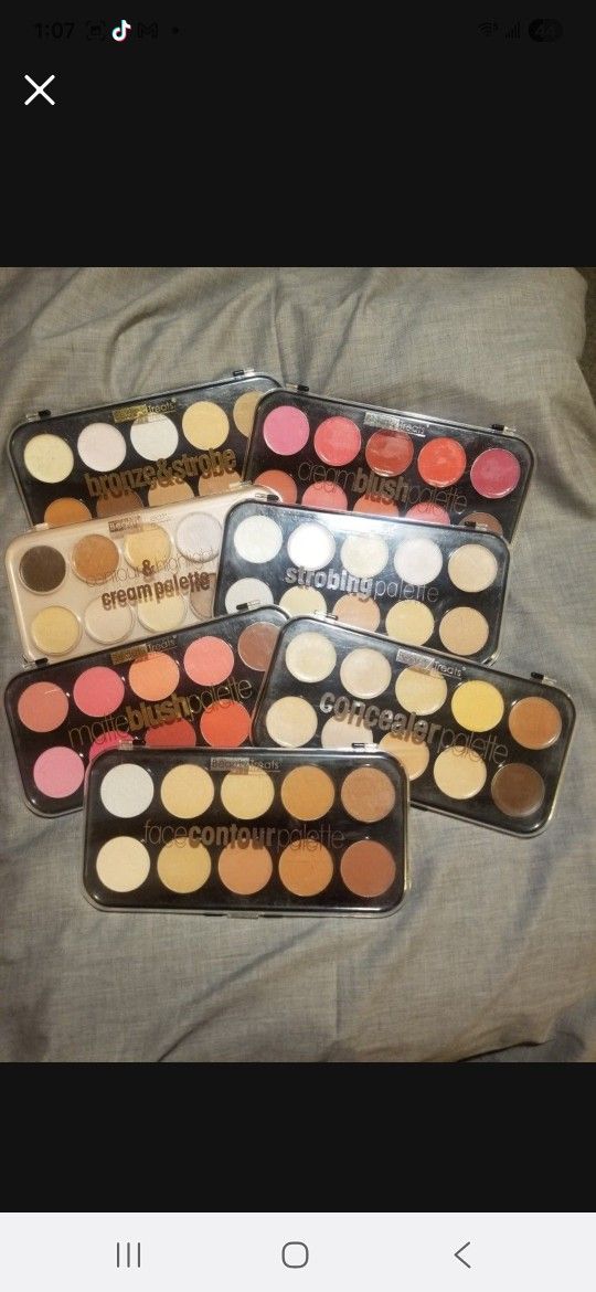 Beauty Treats Cream Palettes