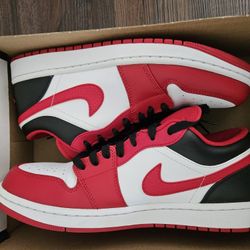 Nike Air Jordan 1 Low "Bulls" -