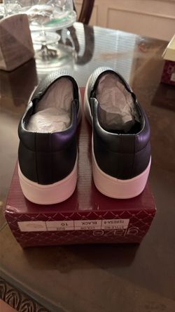 NEW SHOES sz 5 1/2