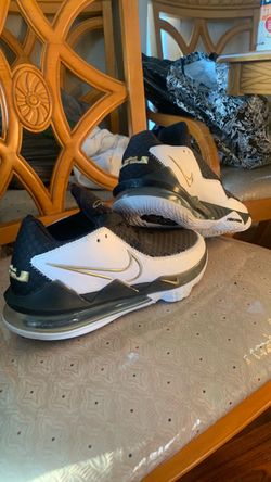Nike LeBron Low-Top Sneakers White Black Gold