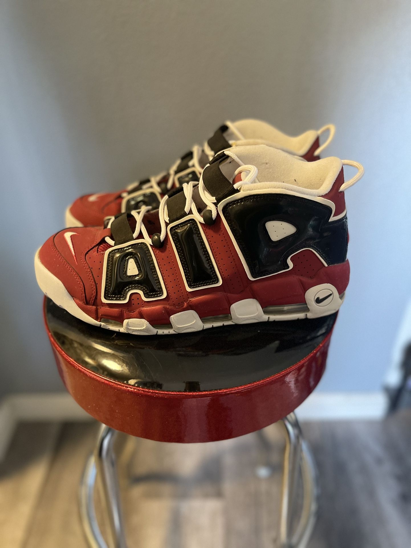 Nike Air More Uptempo Bulls 1996
