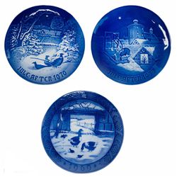 Set of 3 Blue Collectible Christmas Plates
