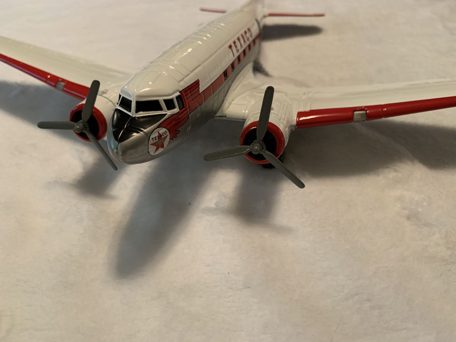 Die-Cast DC-3 Plane