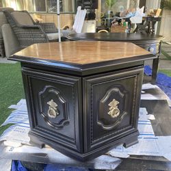 Coffee Table Newly refinished!