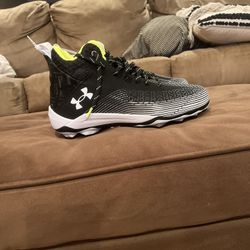 Under Armour Cleats Brand New Size 10.5
