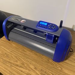 TITAN 3 15” Vinyl Cutter