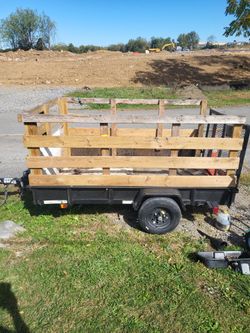 5x8 ft trailer with racks 2022 year