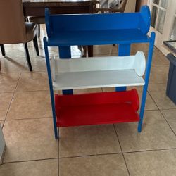 Boys  U Of A Bookshelve 