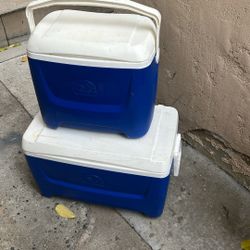 Igloo Cooler With Wheels