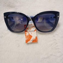 Fashion Eyewear Cat-Eye Sunglasses