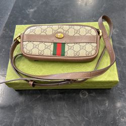  Gucci GG Supreme Ophidia Belt Bag