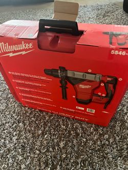 Milwaukee 5546-21 1-3/4 In. SDS-Max Rotary Hammer !!!NEW!!!