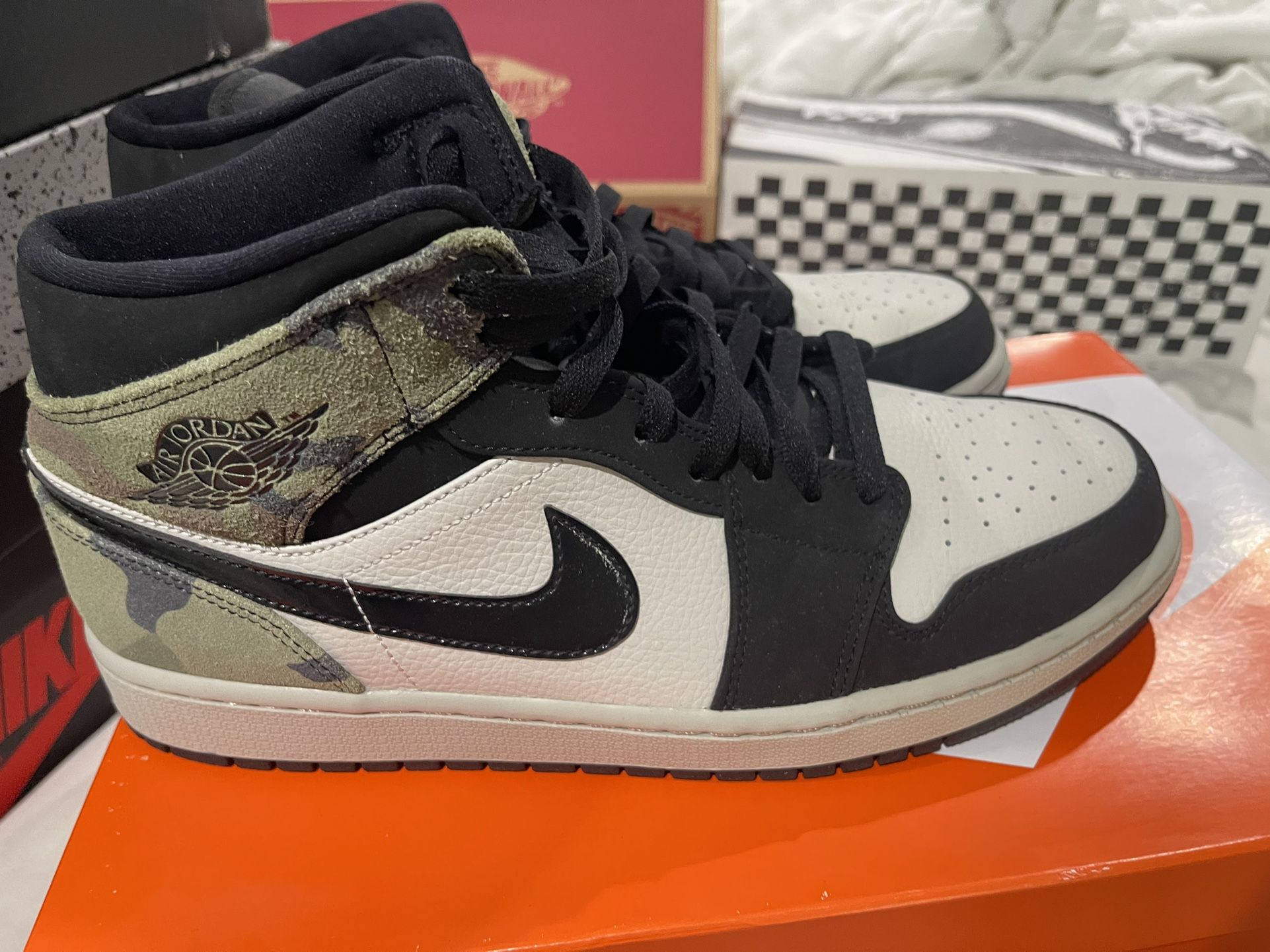 Jordan 1 Mid camo . Size 10