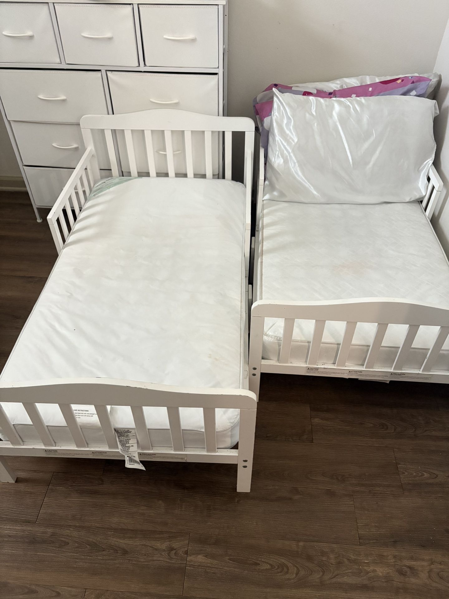White Toddler Bed Frame 