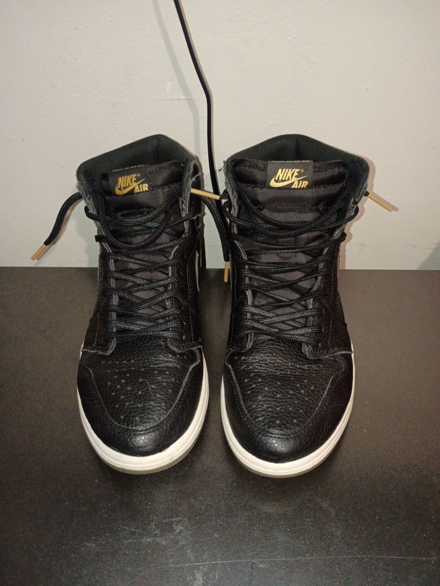 Nike Air Jordan 1 Retro " OG " The City Of Flight Size 10.5