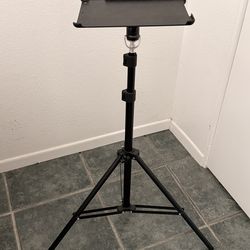 Tripod Stand